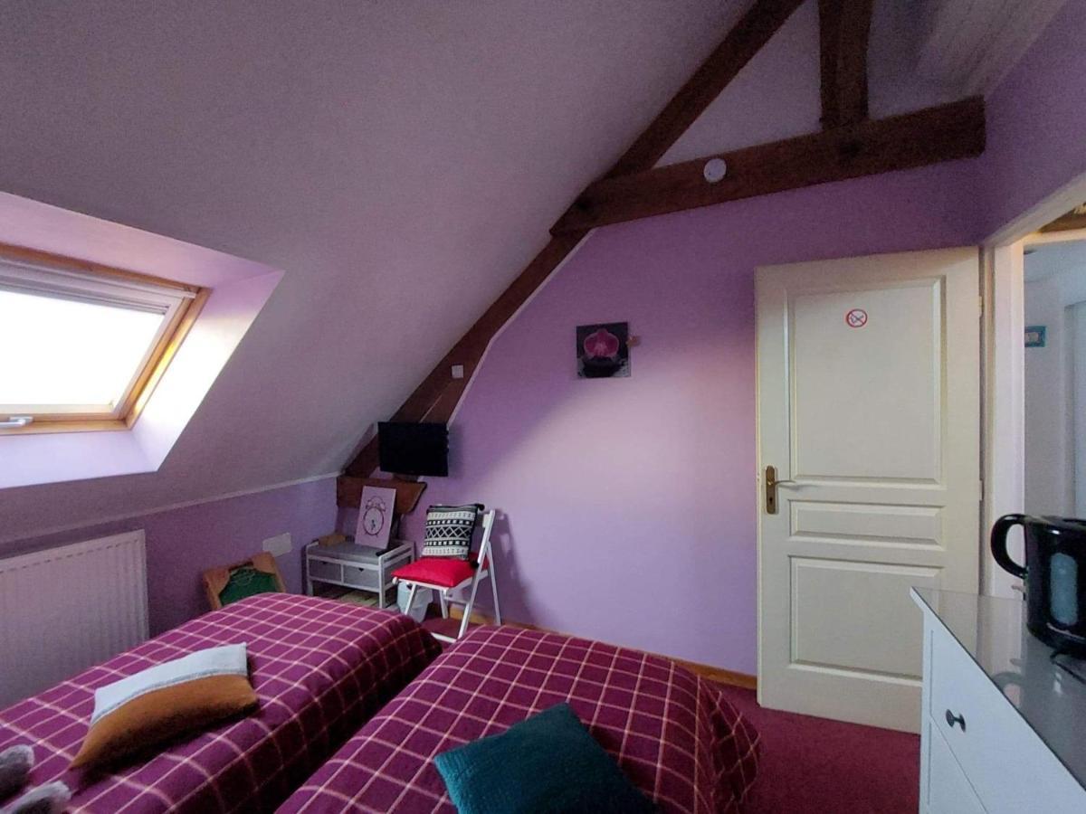 Le Relais De L'Aube Hotell Villers-Bretonneux Exteriör bild