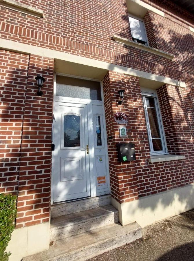 Le Relais De L'Aube Hotell Villers-Bretonneux Exteriör bild