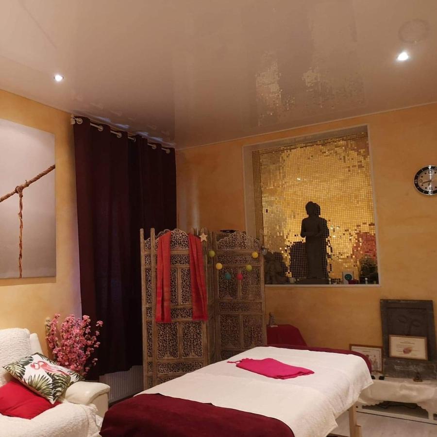 Le Relais De L'Aube Hotell Villers-Bretonneux Exteriör bild