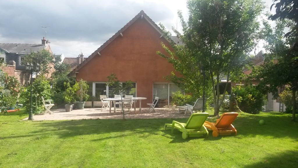 Le Relais De L'Aube Hotell Villers-Bretonneux Exteriör bild